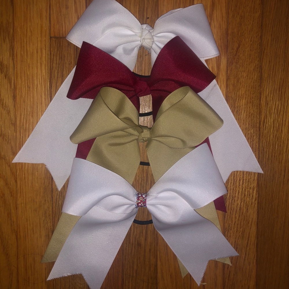 Cheer bows - Picture 6 of 6